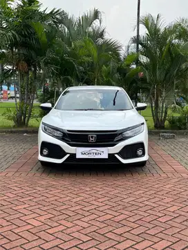 (KONDISI ISTIMEWA) Honda Civic E 1.5 CVT Hatchback 2019