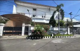 Rumah Manyar Kertoarjo STRATEGIS, FAVORITE