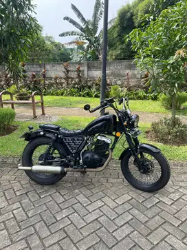 Motor Custom Bobber Basic Thunder Gagah