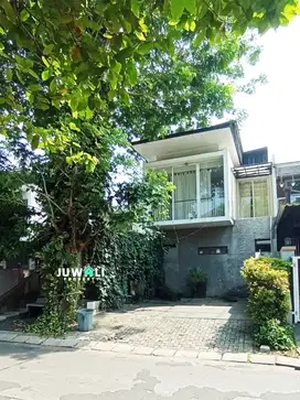 Rumah 2 Lantai di Boulevard Citra Gran Cibubur
