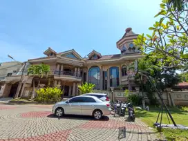 CA491 Dijual Rumah Klasik Mewah Full Furnish SHM di Araya thp 1