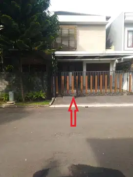 Rumah 2 Lantai di Puspita Loka BSD, Hanya 8 Menit ke Tol Serpong