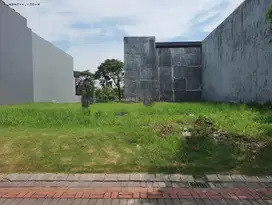 Kavling Imperial Beach Palm Beach Pakuwon City , Strategis