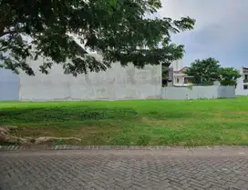 Kavling VILLA ROYAL Pakuwon City , Strategis