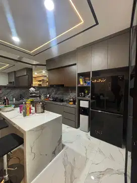 DIJUAL RUMAH BAGUS CITRA 8 FULL FURNISH 3 LANTAI SIAP HUNI