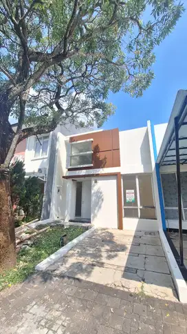 Disewakan Rumah Rapi 1,5 Lantai Di The Icon Cluster Cosmo BSD