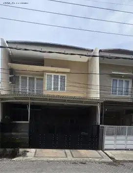 Rumah Sutorejo Utara , Strategis, Minimalis