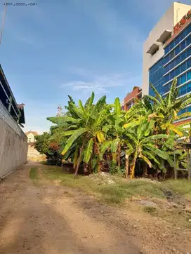 Kavling tanah RAYA MANYAR STRATEGIS HADAP JALAN RAYA