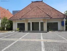 Rumah Jl KARTINI, Strategis, Siap Huni