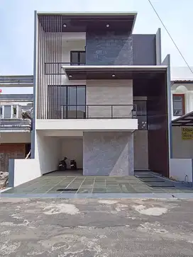 RUMAH DALAM TOWNHOUSE DI PEJATEN DEKAT KALIBATA