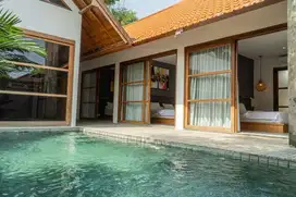 Villa Kerobokan Seminyak 3 Kamar Tidur