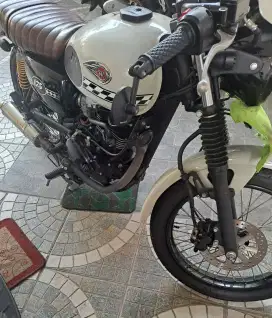 Jual Kawasaki W175 Cafe