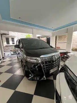 Toyota alphard 2.5 G Bensin-AT 2022 hitam