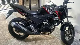 CB150R Streetfire full ori