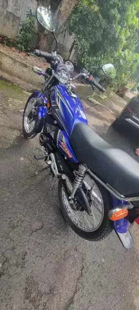 RX KING 2004 BIRUNYA CINTA