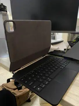 Magic keyboard for ipad air 5th generation dan sejenisnya