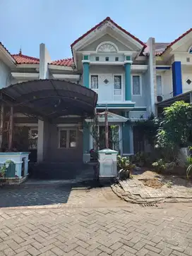 Dijual Rumah Terawat Surabaya Timur Sorrento - Pakuwon City