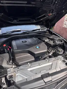 BMW 320i 2022 Bensin