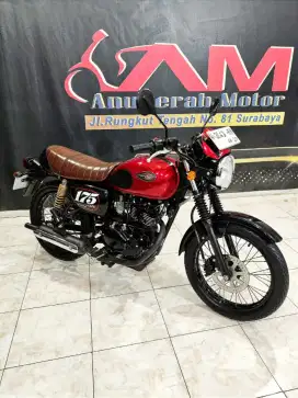 Promo Kawasaki W175 Cafe series th 2019 Red candy Jos gandos