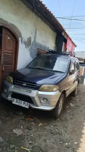 Mobil jeep Taruna csx 1999 (merk daihatsu)