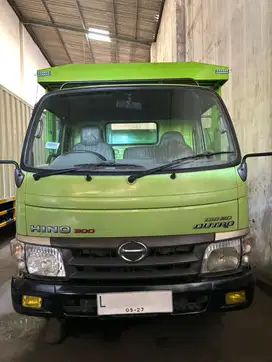 HINO DUTRO 130 MDL BAK BESI TRIWAY ORI