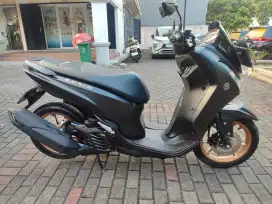 YAMAHA LEXI 125 S KEYLESS 2023 SUPER MANTAPP