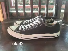 Sepatu converse low ct allstar uk.42 ori second