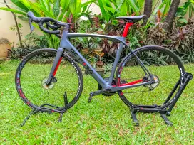 Sepeda Road Bike De Rosa Idol