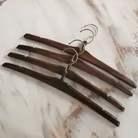 Hanger Kayu 1 Lusin