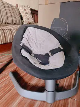 Dijual Nuna Leaf Bouncer baru pakai sebentar langsung masuk kardus