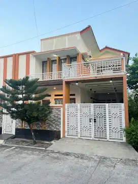 Rumah Mewah Megah Siap Huni Di Titian Kencana Sumarecon