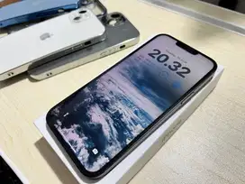 iPhone 14 Plus 128 GB Bonus Case 5pcs