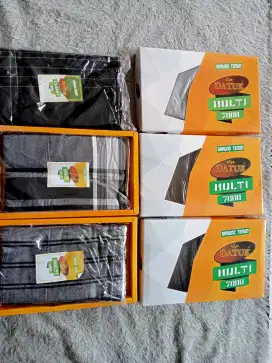 Kain sarung baru