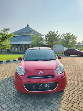 Nissan March 2012 Bensin