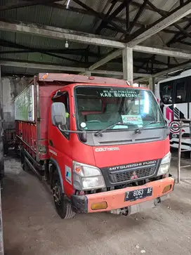 Truk colt diesel FE 74HDV