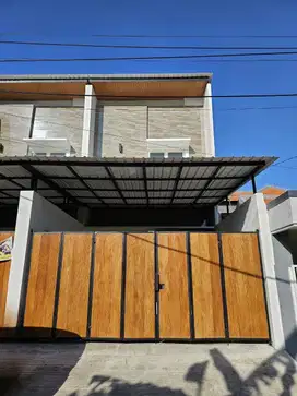 Dijual 2 unit rumah new gress rungkut asri utara