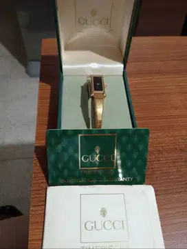 Jam tangan wanita Gucci original