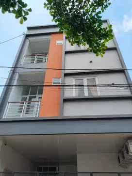 Dijual Kost 13+1 Kamar Siap Huni di Puri Indah Jatinangor