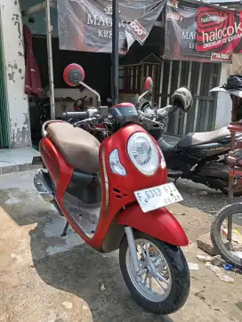 HONDA SCOOPY STYLISH TAHUN 2023