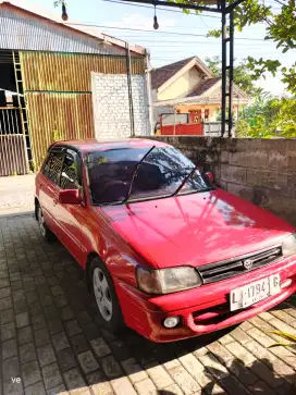 Mobil STARLET kapsul  tahun 1994