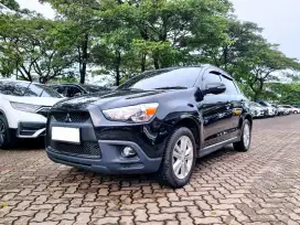 [ TERAWAT ] MITSUBISHI OUTLANDER 2.0 PX PANORAMIC AT MATIC 2013 HITAM