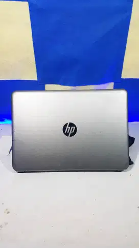 Laptop HP Slim 14 nyala dgn Cas
