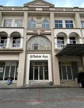 DISEWAKAN RUKO ADA SKAT KANTOR DI DALAM COCOK UNTUK KANTOR Galaxy