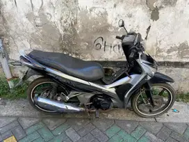 Supra X 125 Helm in 2011 Hitam