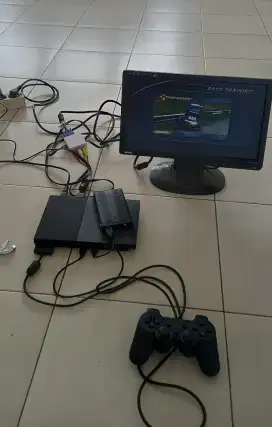 Ps2 slim s9+monitor benq 16+hdd 64gb