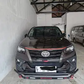 Toyota Fortuner TRD SP 2020 AT 4x2 low km