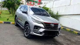 Toyota Fortuner VRZ 2.4 TRD Sportivo AT Silver Facelift 2021/2022