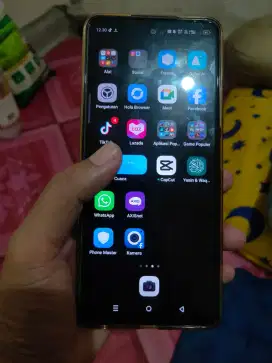 Di jual hp Infinix tipe  hot  50