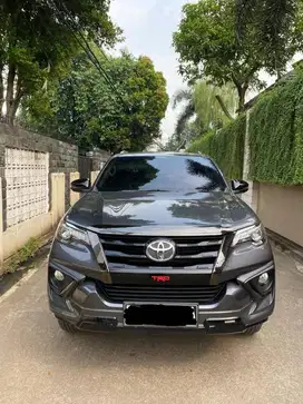 Fortuner VRZ TRD 2.4 Diesel AT 2020