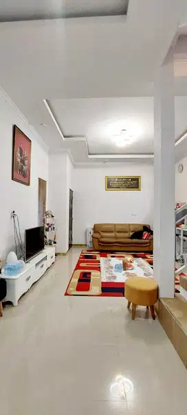 Rumah Full Furnished di Komplek Tirtawangi Ciganitri